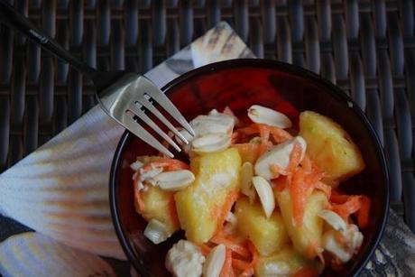 Feiner Geflügelsalat mit Ananas und Limettendressing