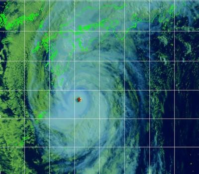Taifun / Typhoon ROKE aktuell: Weg führt voraussichtlich direkt über Tokio / Japan