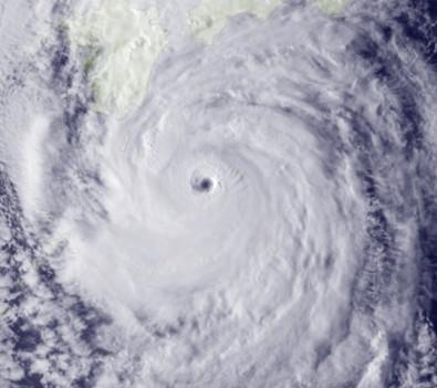 Taifun ROKE: Aktuelles Satellitenfoto HD, High Resolution, hochauflösend, Roke, Japan, Hurrikanfotos, Taifun Typhoon, September, 2011, Satellitenbild Satellitenbilder, 