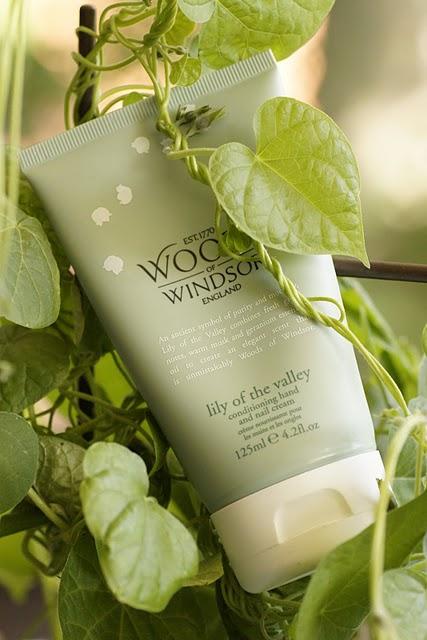 Woods of Windsor - eine Hand & Nagelcreme