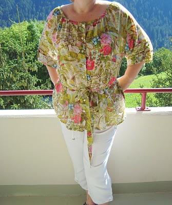 Sommerbluse (Butterick 5612)