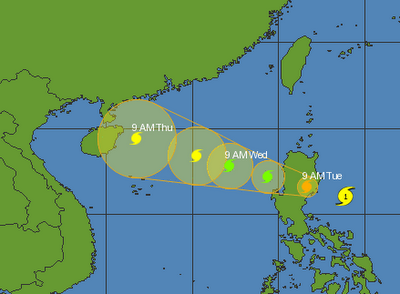Taifun NESAT jetzt fast über Nord-Philippinen, September, Oktober, 2011, Taifun Typhoon, Taifunsaison, Vietnam, Philippinen, Pazifik, Verlauf, Zugbahn, Hongkong, 