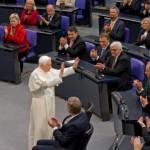 Eine Predigt im Bundestag – Die Politiker halten Maulaffen feil