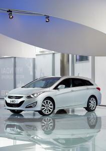 Hyundai i40 - Neuer Mittelklasse-Kombi mit 553 Liter Kofferraumvolumen