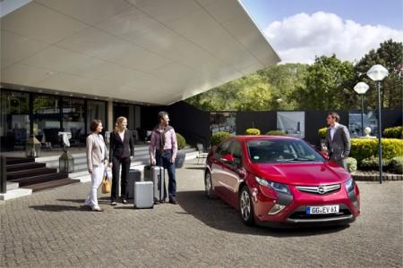 Elektroauto Opel Amper noch heuer als Mietauto bei Europcar buchbar