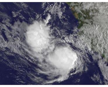 Pazifik aktuell: IRWIN wird vor Mexiko wieder zu einem Tropischen Sturm