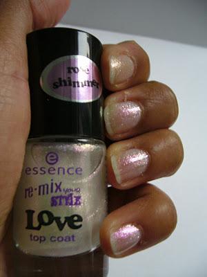 Swatch | Essence  remix your style Love  Nagellack / Top Coat