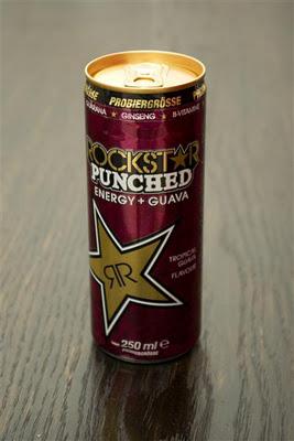 Kurz-[Review] Rockstar Energydrink Punched Guava