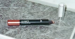 Go Big! - Der Eyeshadow Pen von Manhattan