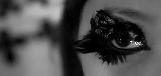 Der Vampire-Look #4 >> Lace Eyes