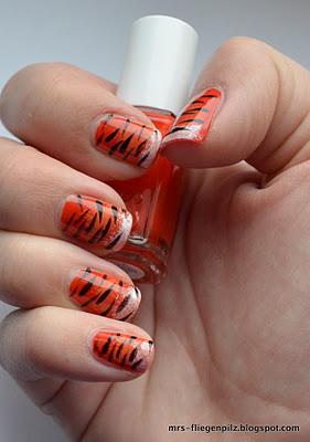 Nageldesign: Tiger Nails