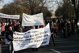 Berlin: Banken in die Schranken (Fotos)