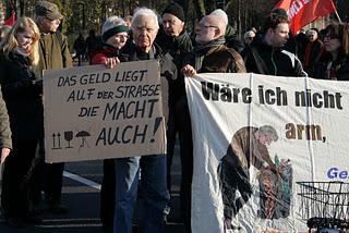 Berlin: Banken in die Schranken (Fotos)