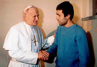Versöhnung ist allemal besser als Rache! (Papst Johannes Paul II)