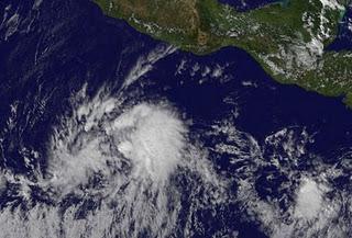 Tropisches Tief 13-E im Pazifik wird wahrscheinlich zum Tropensturm und Hurrikan KENNETH, Satellitenbild Satellitenbilder, Kenneth, Pazifik, Nordost-Pazifik, aktuell, November, 2011, Hurrikansaison 2011, 