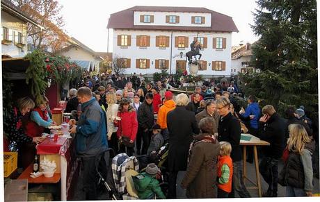 Drei Sterne für den Weihnachtsmarkt in Halblech, Ortsteil Trauchgau