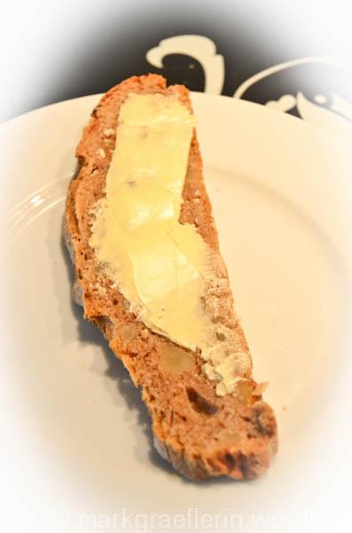Macadamia-Maronen-Brot