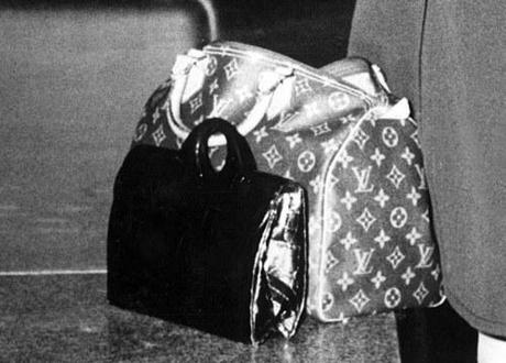 thefashionofaudrey:

Details of the handbags of Mrs. Hepburn:...