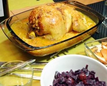 Zitrushuhn mit Lebkuchen-Birnen-Füllung, Rotkraut und Süßkartoffel-Apfel-Gratin