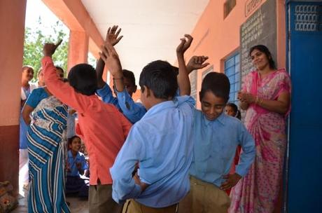 3 Wochen Indien: Steil bergab und eine Stammesschönheit