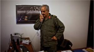 Libyen: Jalil tritt ab – CIA-Mann Haftar will Tripolis übernehmen