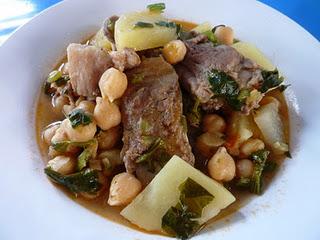 Kichererbseneintopf mit Schweinerippchen / Chickpea Stew with Pork Ribs