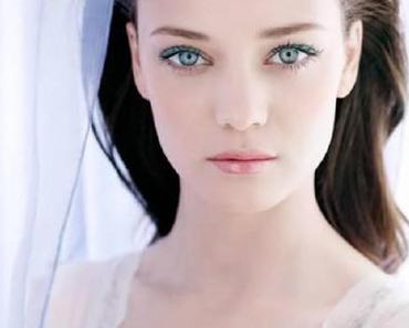 Clarins Spring Look 2012: Colour Breeze Collection