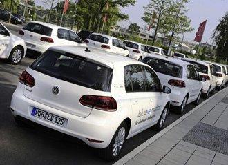 Elektromobilität in Deutschland: Volkswagen zieht Zwischenbilanz