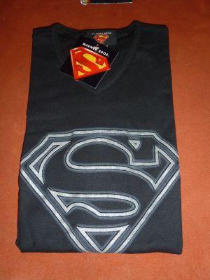 Superman T-Shirt von Shirt66 im Test