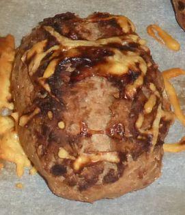 Schoko-Muffins, Mehrkornbrot und Käse-Schinken-Stangen von Juchem im Test
