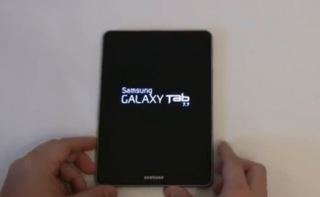 Samsung Galaxy Tab 7.7: deutsches Unboxing