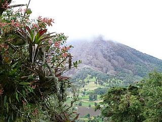 Vulkan Turrialba wieder geschlossen