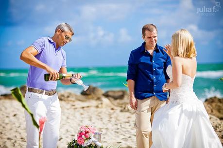 Mona & Ben – Trauung am Strand von Miami – Miami Beach Destination Wedding