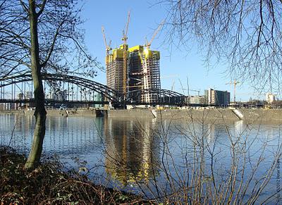 Der Bau der Europäischen Zentralbank in Frankfurt kommt gut voran