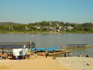 Auf dem Weg nach Laos