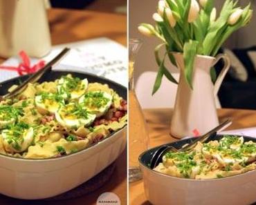 Bandnudeln in Pfefferbutter mit Schnittlauch-Ei