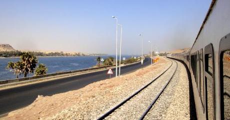 Ägypten: Zug nach Assuan