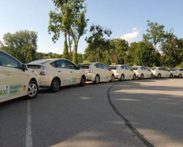 Toyota Prius siegt beim Auto Bild Taxi-Vergleich