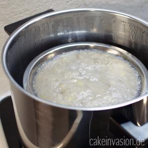 ~ Kanom Gluay – Bananen-Kokosnuss-Pudding mit Reismehl (glutenfrei, vegan, laktosefrei) ~