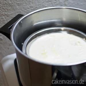 ~ Kanom Gluay – Bananen-Kokosnuss-Pudding mit Reismehl (glutenfrei, vegan, laktosefrei) ~