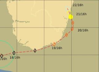 Zyklon GIOVANNA bei Madagaskar wahrscheinlich keine Gefahr mehr für La Reunion und Mauritius, Indischer Ozean Indik, Zyklonsaison Südwest-Indik, Giovanna, Madagaskar, Mauritius, aktuell, Satellitenbild Satellitenbilder, Vorhersage Forecast Prognose, Februar, 2012, Verlauf, Zugbahn,