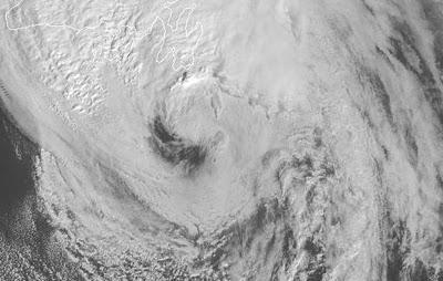 Atlantik aktuell: Hurrikan IGOR vor Neufundland (Kanada) und Grönland mit Live-Webcams, 2010, aktuell, Atlantik, Neufundland, Grönland, Hurrikansaison 2010, Hurrikan Satellitenbilder, Igor, Live Stream Satellitenbild, Live Webcam, Kanada, 