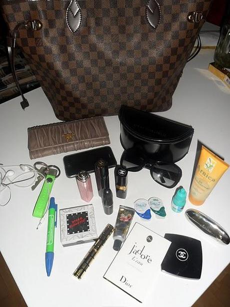 Leserwunsch: What's in your bag