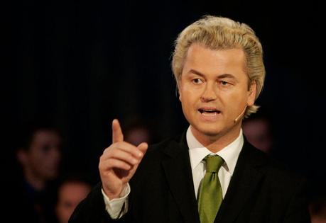 Wilders lenkt die Niederlande