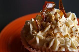 Rezept: Apfel-Zimt-Cupcakes mit Mascarpone-Frosting