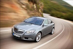 Der neue Opel Insignia mit BiTurbo Diesel