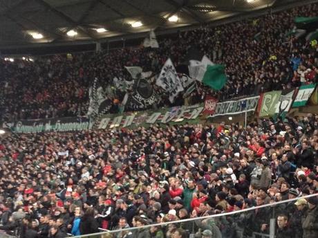 Hannover 96: Das ist unsere Stadt! Und das ist unser Stadion! Und hier regiert der HSV!