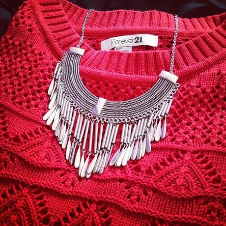Red Knit.