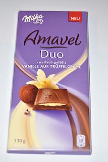 Milka Amavel Vanille auf Trüffelcrème und Mousse Chocolat Blanc