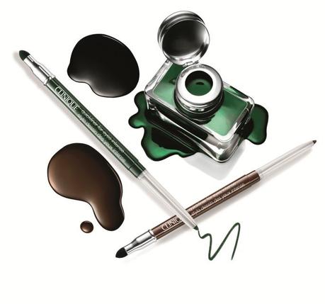 CL_Quickliner for Eyes Intense Lifestyle